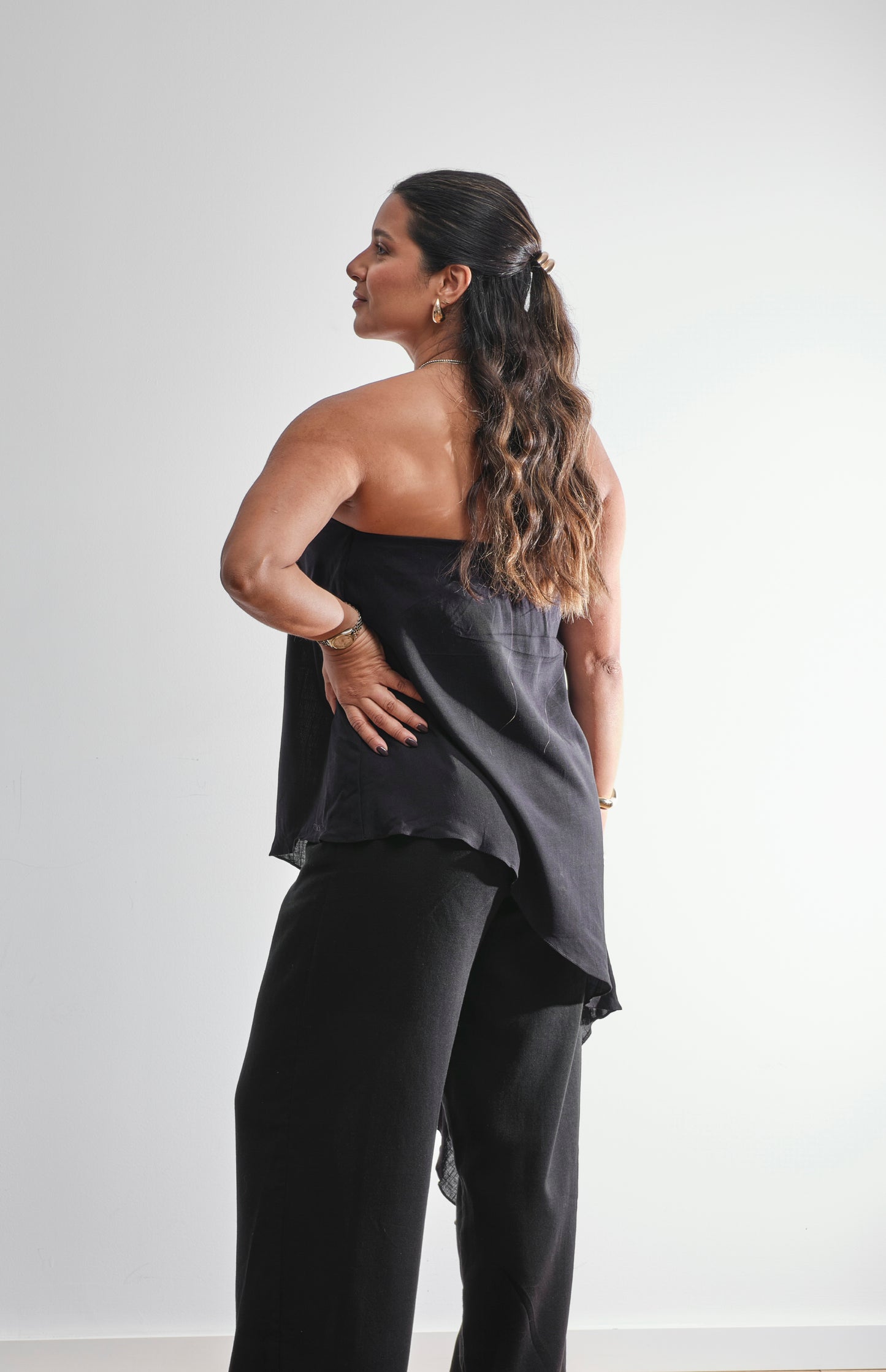 Assimetric Flowy Top