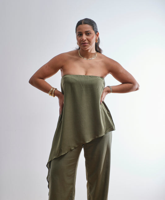 Assimetric Flowy Top